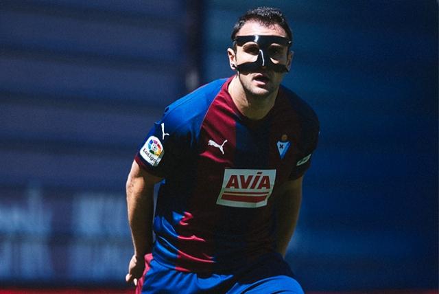 Kike García ha jugado los últimos partidos con una máscara de protección de (Foto: Ceit-IK4).