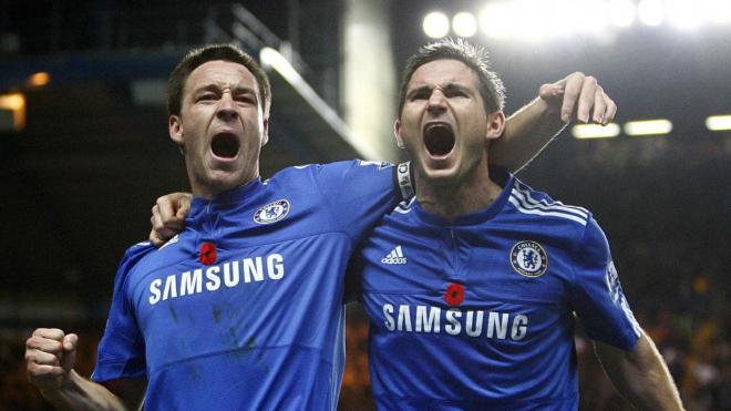 John Terry y Frank Lampard celebran un gol durante su etapa en el Chelsea.
