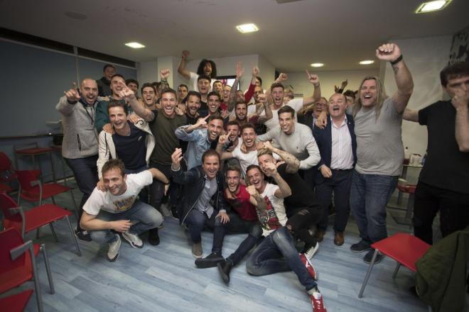Osasuna celebra su ascenso a Primera tras la derrota del Albacete (Foto: CA Osasuna).