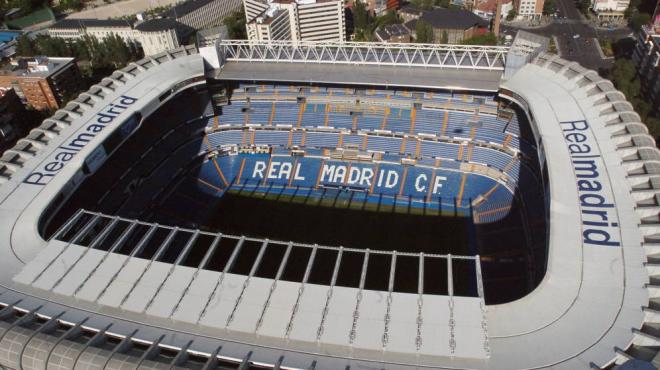 Vista aérea del Estadio Santiago Bernabéu (Foto: EFE).