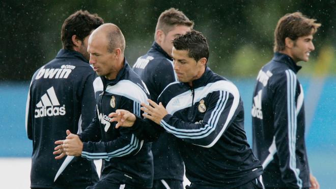 Robben y Cristiano Ronaldo, durante un entrenamiento.