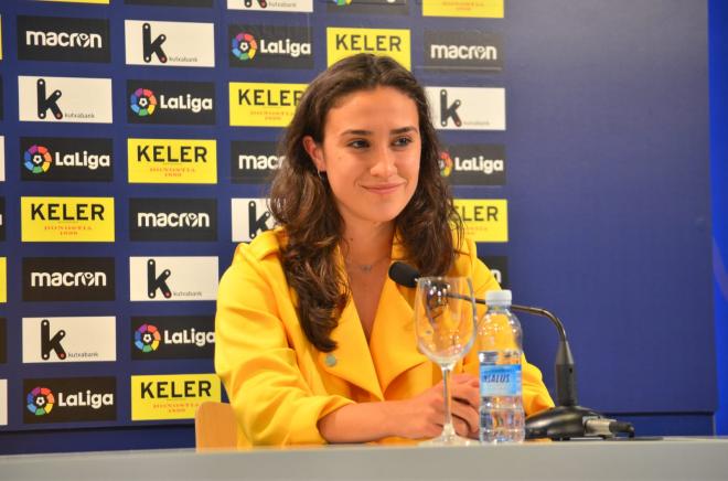 Nahikari García, durante la rueda de prensa de su renovación con la Real Sociedad Femenina (Foto: Giovanni Batista).