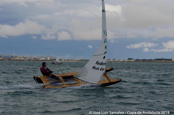 Lance de la prueba celebrada en aguas de la Bahía de Cádiz (Foto: JLS).