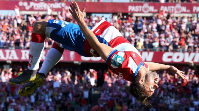 Rodri, celebrando su tanto ante el Cádiz  (Foto: EFE).