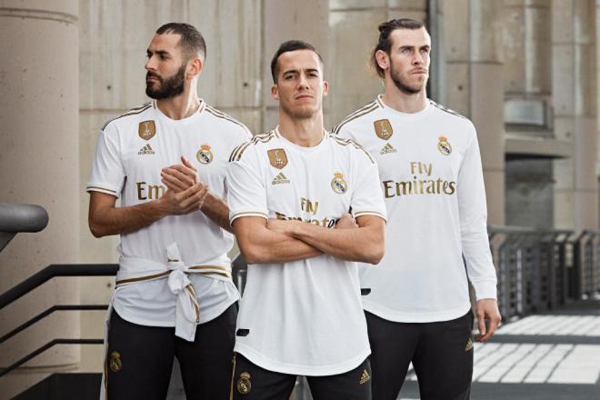 Nueva camiseta local del Real Madrid.