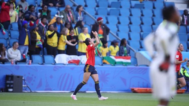 Jenni Hermoso celebra uno de sus goles en el España-Sudáfrica del Mundial de Francia 2019.