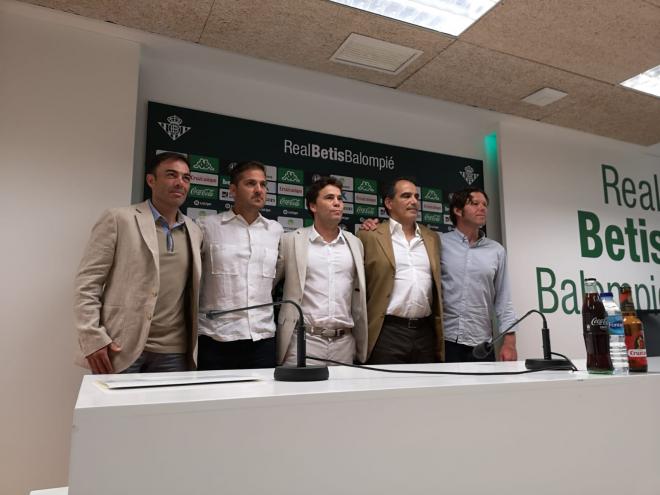 Manel González, Xabi Gil, Rubi, Jaume Torras y Diego Tuero. (Foto: Kiko Hurtado).