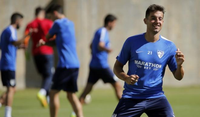 Jony, entrenándose con el Málaga (Foto: Málaga CF).