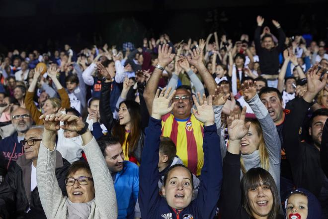 Salen nuevos abonos para la afición joven del Valencia. (Foto: Valencia CF)