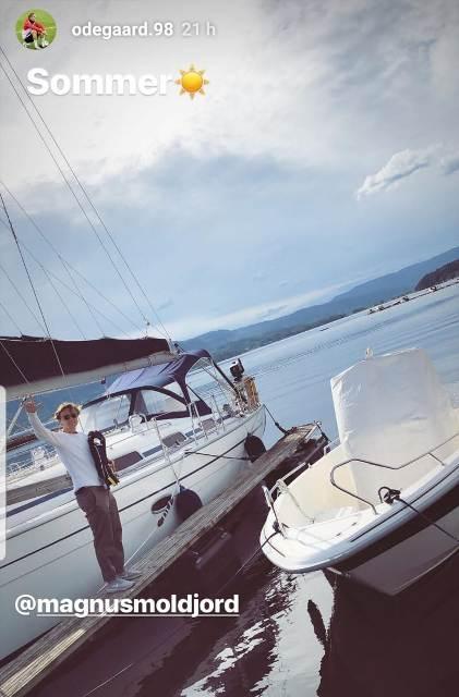 Martin Odegaard disfruta en Noruega mientras se dilucida su futuro (Foto: Instagram).