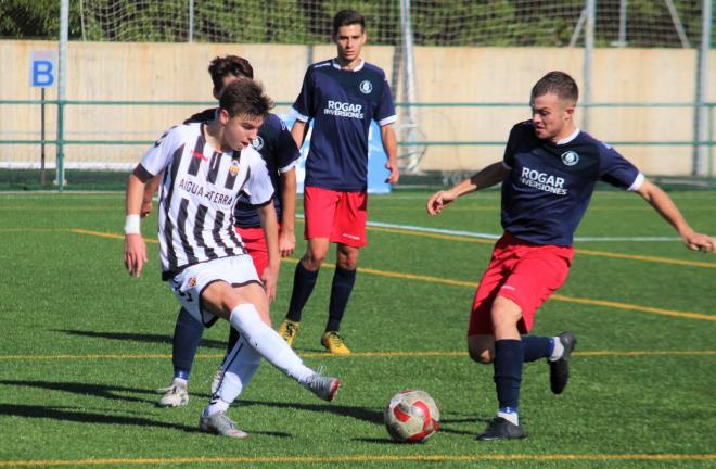 Álvaro Martínez, con el juvenil del Castellón.