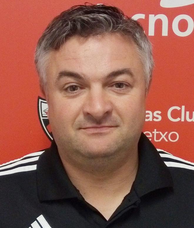 José Luis Castro 'Txolo' será el director de fútbol base del Arenas.