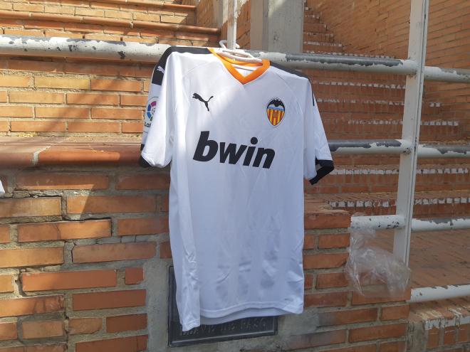 La nueva camiseta del Valencia CF de Puma para la temporada 2019-2020.
