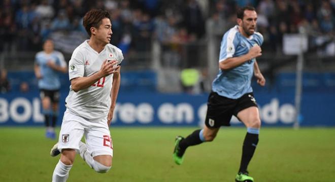 Hiroki Abe, en un duelo de la Copa América ante la selección uruguaya.