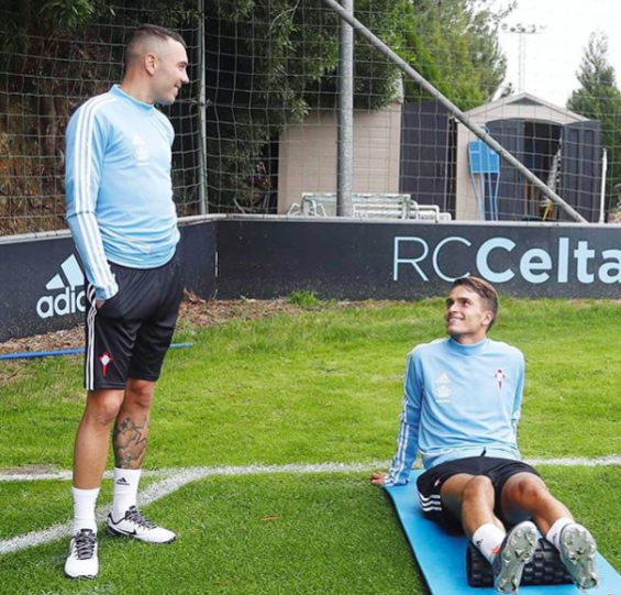 Aspas y Denis, durante un entrenamiento del Celta (Foto: RCCV).