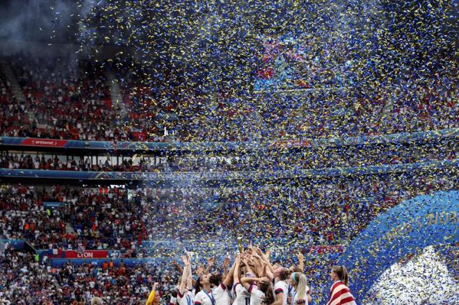 Estados Unidos celebra su cuarto Mundial en Lyon.