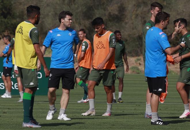 Rubi en un entrenamiento con el Betis (foto: Cristo García).