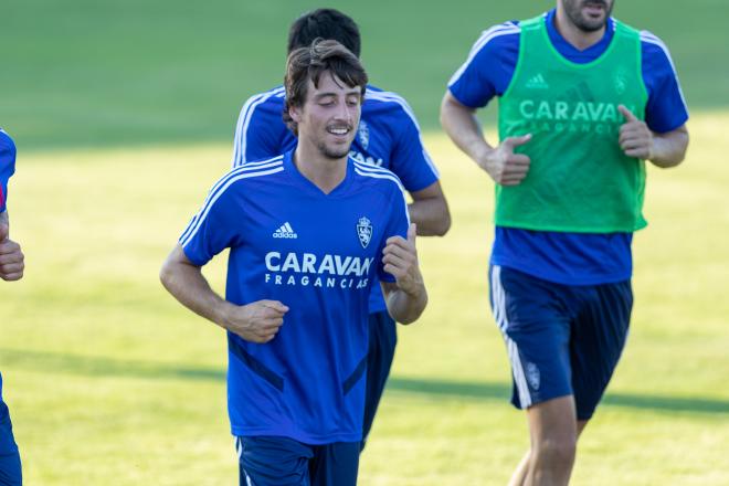 Julián Delmás durante un entrenamiento  (Foto: Daniel Marzo).