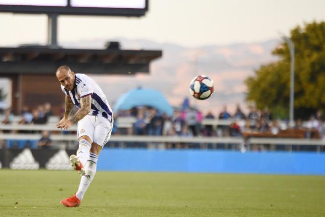 Sandro Ramírez marca de falta ante el San José Earthquakes (Foto: Real Valladolid).