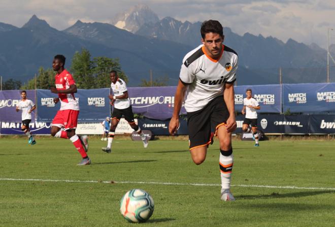 Sobrino participó en el primer amistoso de pretemporada con el Valencia CF.