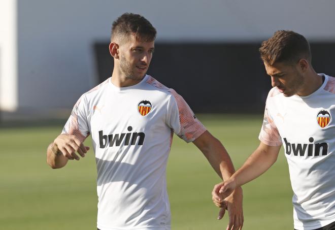 Medrán durante un entrenamiento del Valencia CF (Foto: David González).