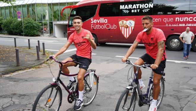Munir y Carriço, en Alemania (Foto: Sevilla FC).