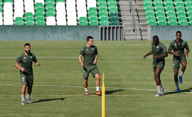 Lo Celso, durante un entrenamiento con el Betis (Foto: Kiko Hurtado).