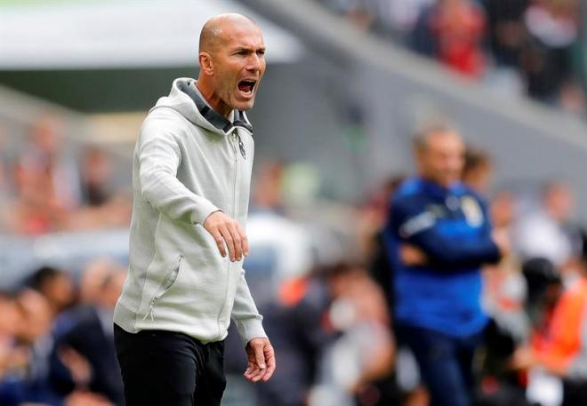 Zinedine Zidane, en un partido de pretemporada del Real Madrid.