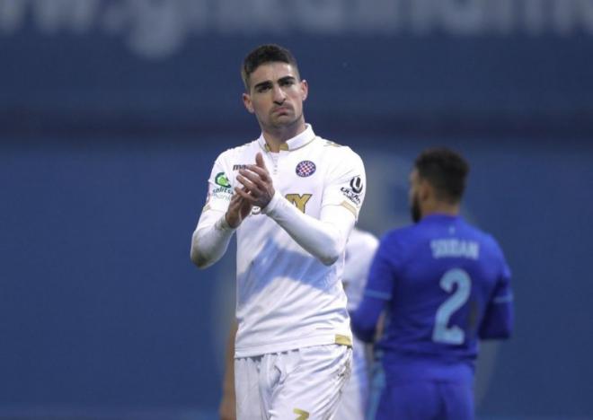 Borja López, en un partido con el Hajduk Split.