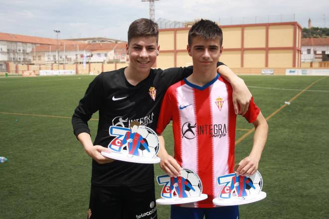 Javier Delgado y Christian Ferreres, mejor portero y mejor jugador del Sporting (Foto: MNB).