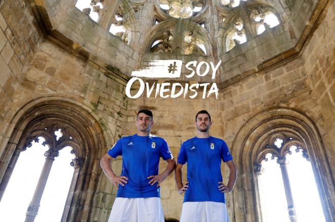 Primera equipación del Oviedo para la temporada 2019/2020.