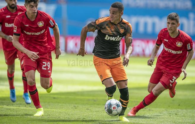 Rodrigo en el Leverkusen-Valencia CF (Foto: Valencia CF)