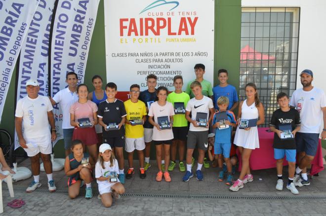 Torneo de tenis en El Portil.