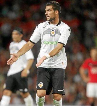 Moyá, en su debut con el Valencia como centrocampista (Foto: @M_A_Moya).