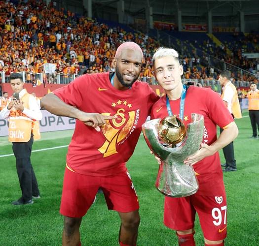 Emre Mor, ganador de la Supercopa de Turquía con el Galatasaray (Foto: Galatasaray).