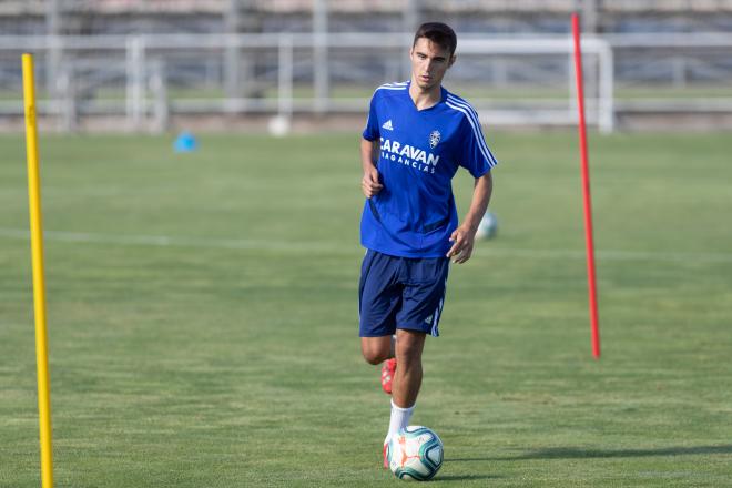 Luis Forcén, en un entrenamiento con el Zaragoza (Foto: Daniel Marzo).