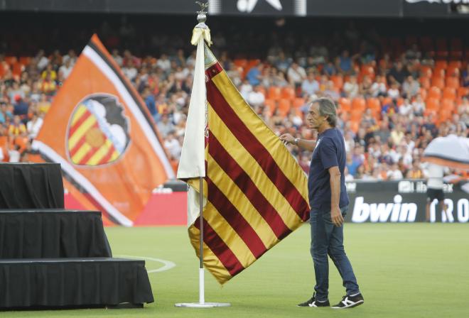 Arias durante la presentación del Valencia CF. (Foto: David González)