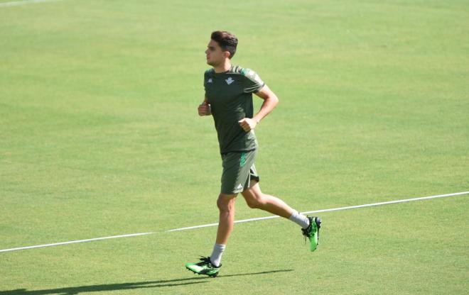 Marc Bartra, en un entrenamiento (Foto: Kiko Hurtado).