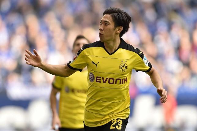 Shinji Kagawa celebra un gol con la camiseta del Borussia Dortmund, con el dorsal 26.