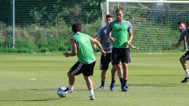 Jovanovic, durante un entrenamiento (Foto: Cádiz CF).