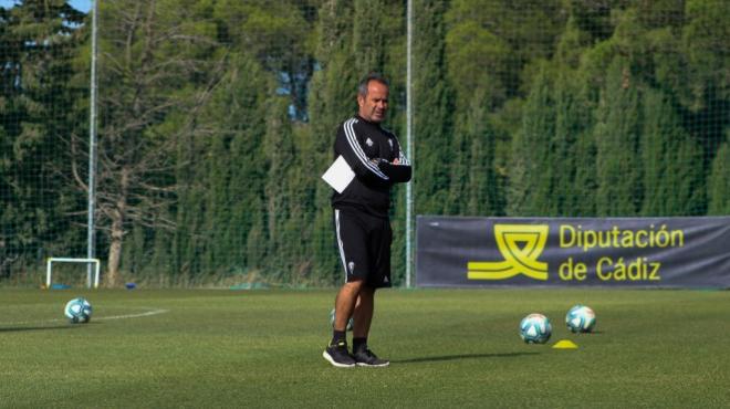 Cervera, durante un entrenamiento (Foto: Cádiz CF).