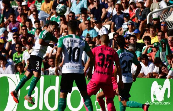 Moi Delgado, en una acción del duelo ante el Málaga CF de este sábado (Foto: LaLiga).