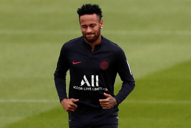 Neymar, durante una sesión de entrenamiento (Foto: EFE).