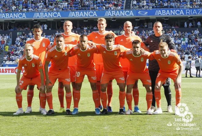Once inicial del Real Oviedo ante el Dépor (Foto: LaLiga).