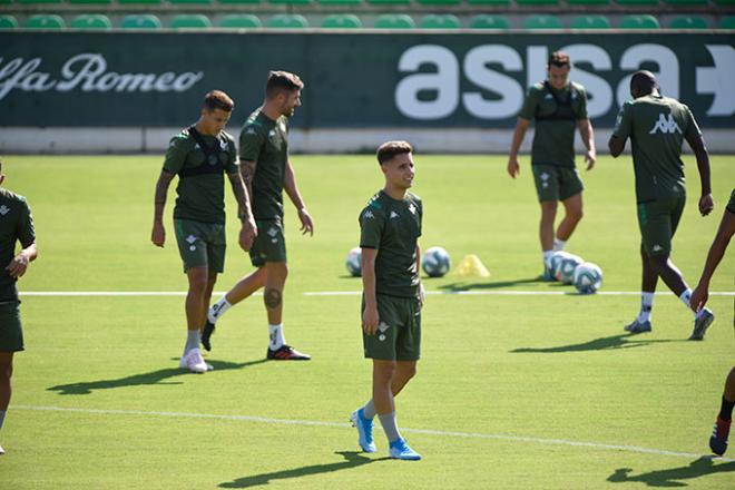 Álex Moreno, en su primer entrenamiento (Foto: Kiko Hurtado).