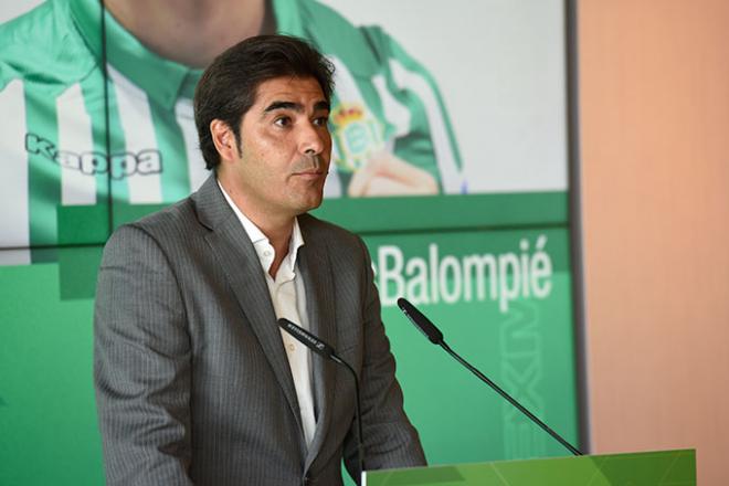 Ángel Haro, en la presentación de Álex Moreno (Foto: Kiko Hurtado).