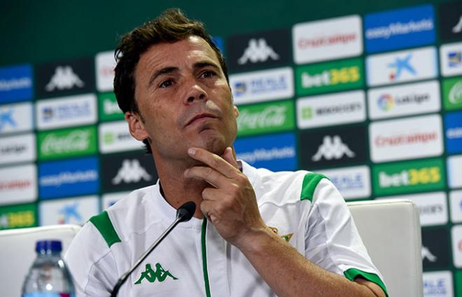 Rubi, en la rueda de prensa previa al partido ante el Barcelona (Foto: Kiko Hurtado).