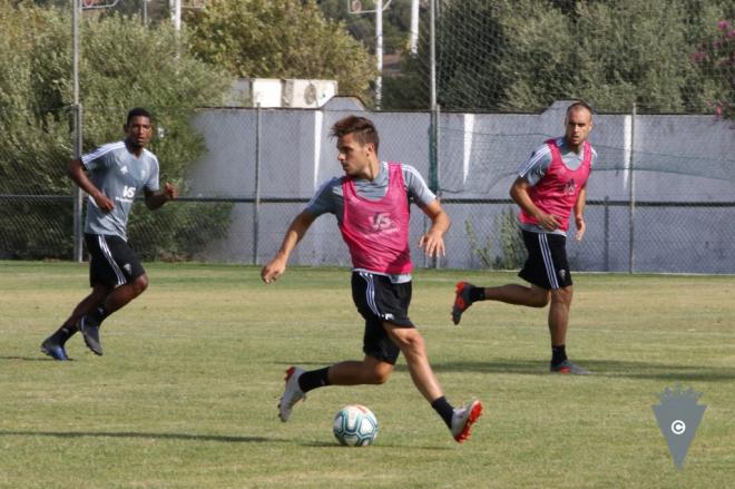 Brian, entrenando este verano (Foto: Cádiz CF).