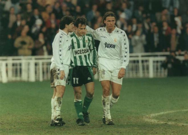 Alfonso, junto a Lasa y  Redondo en la temporada 96/97.