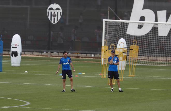 Marcelino durante el entrenamiento del Valencia CF (Foto: David González)